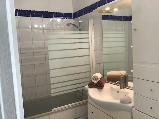 Club Marine 19 - Plage Ste Anne Acces Direct, Vue Mer, Piscine, Parking Sainte-Anne  0*, Sainte-Anne (Grande-Terre)